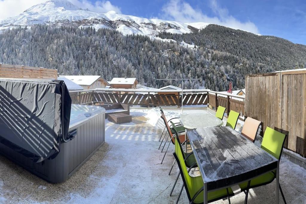 Villa La Grange A Coco Avec Jacuzzi Bourg-Saint-Pierre Exterior foto